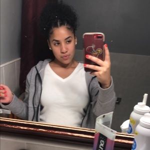 Meet your Posher, Yomaira